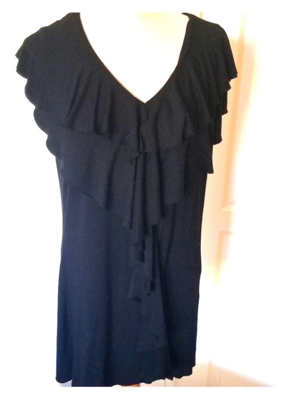 GO INTERNATIONAL SIZE X-LARGE XL BLACK RUFFLED BLOUSE LOT5962